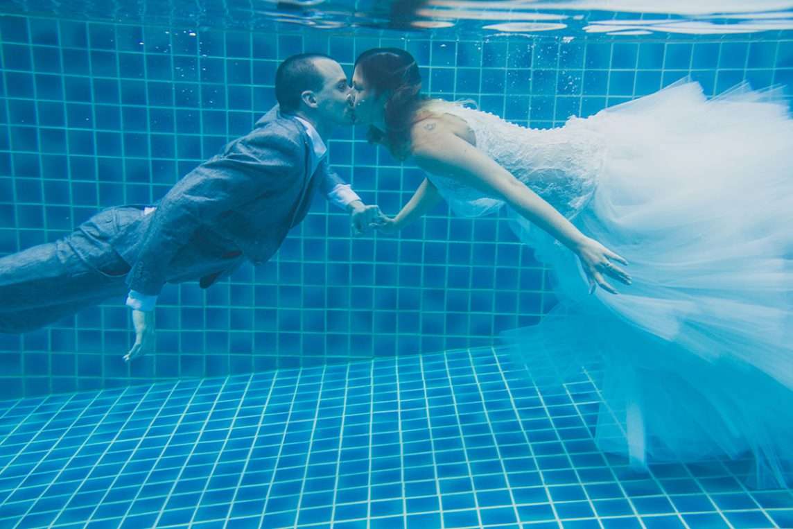 Oui-Au-Paradis-Organisation-Mariage-Thaïlande-Plage-ile-Koh-Samui-Island-Wedding-Planner-Thailand-Beach-event-eau-underwater-sous-marin-pool-piscine-subaquatique85